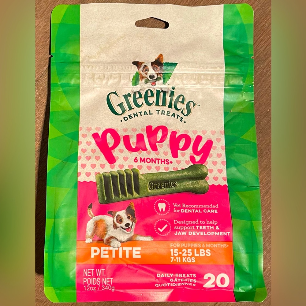 Greenies Petite Puppy Treats!